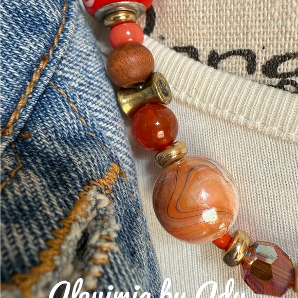 RED CRYSTAL AND CARNELIAN BUBBLES STATEMENT NECKLACE - Picture 2 of 5